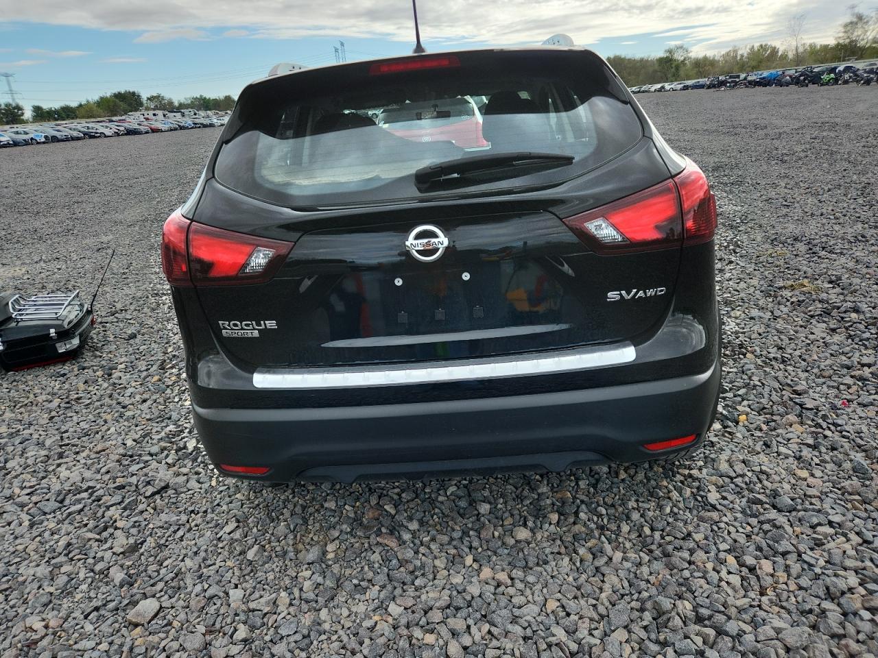 2018 Nissan Rogue Sport S VIN: JN1BJ1CR3JW206923 Lot: 82388005