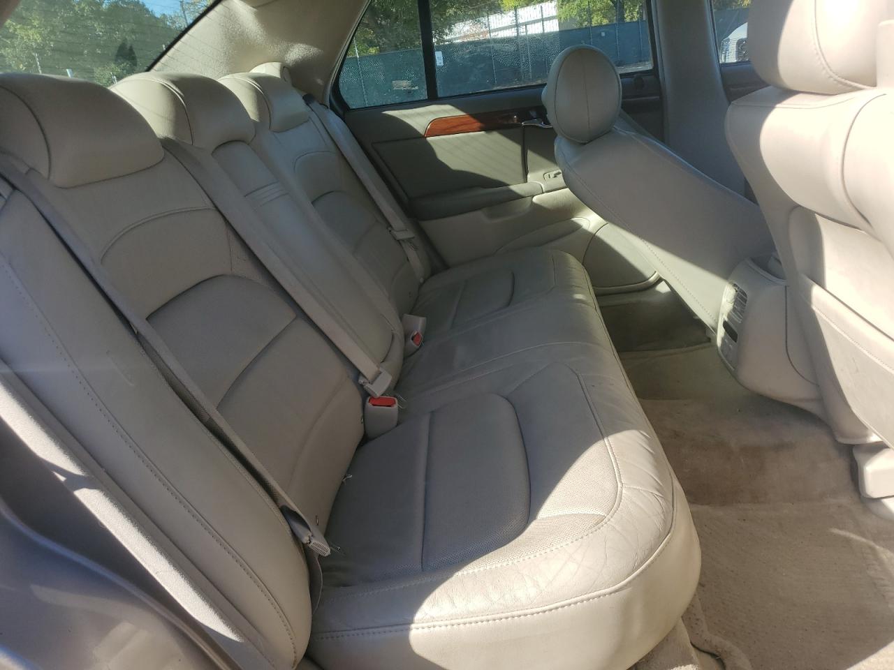 2004 Cadillac Deville VIN: 1G6KD57Y54U110680 Lot: 86159205