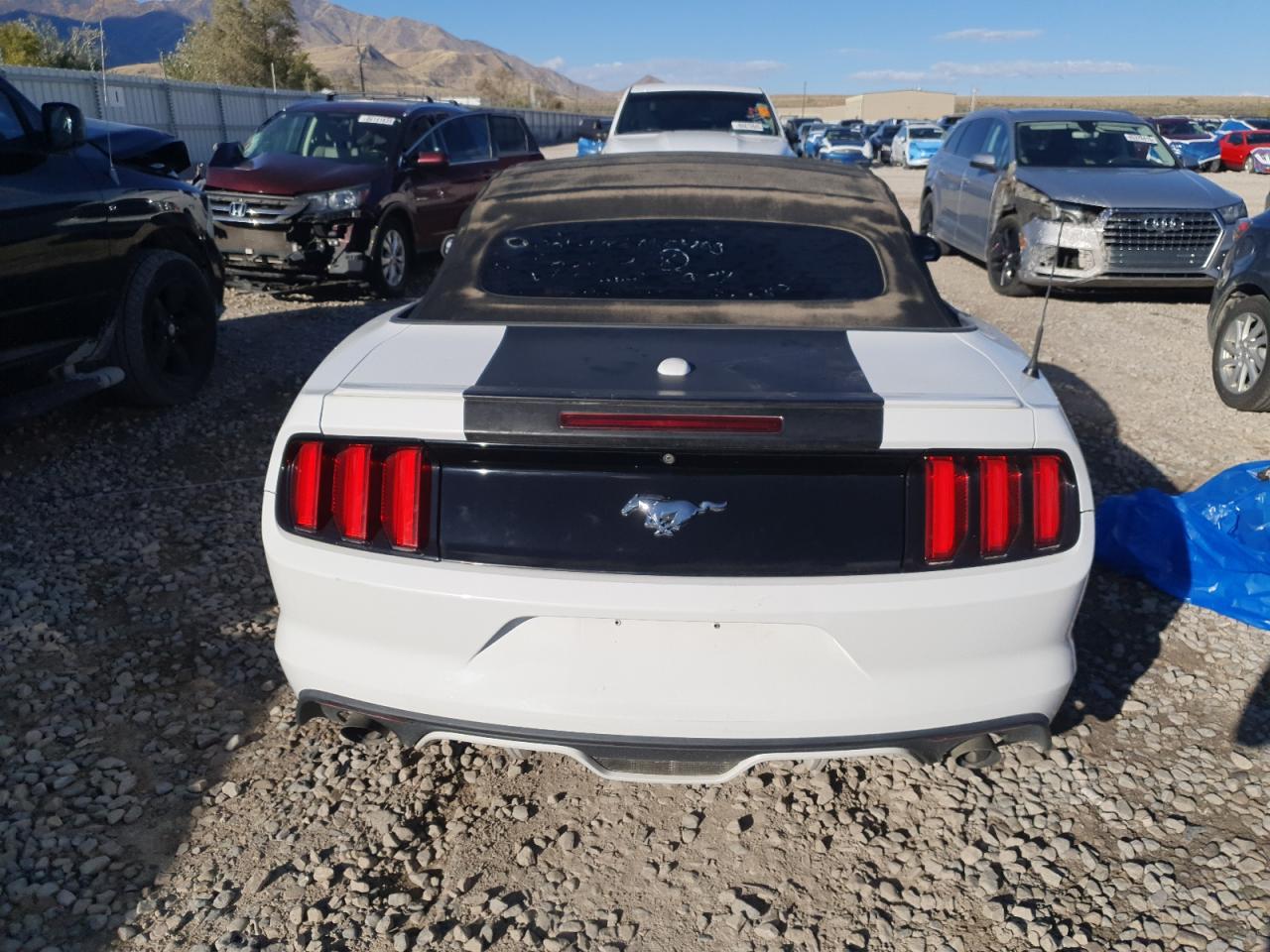 2016 Ford Mustang VIN: 1FATP8UH4G5295694 Lot: 85939285