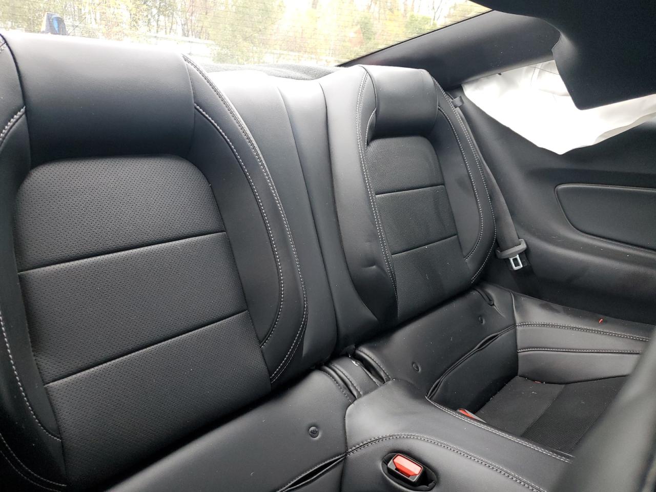 2022 Ford Mustang Mach I VIN: 1FA6P8R09N5554628 Lot: 89895275