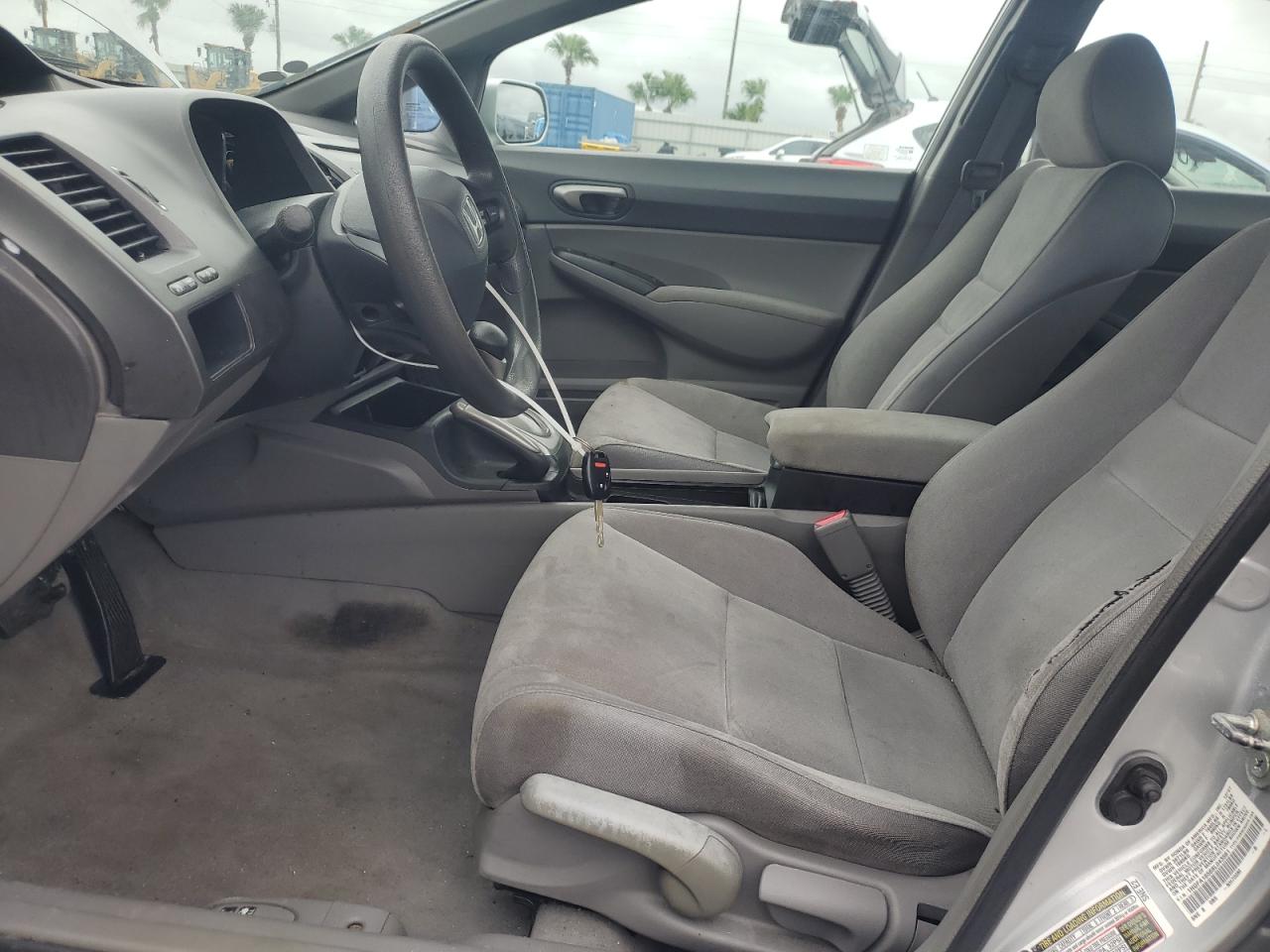 2008 Honda Civic Lx VIN: 1HGFA16568L043561 Lot: 85855115