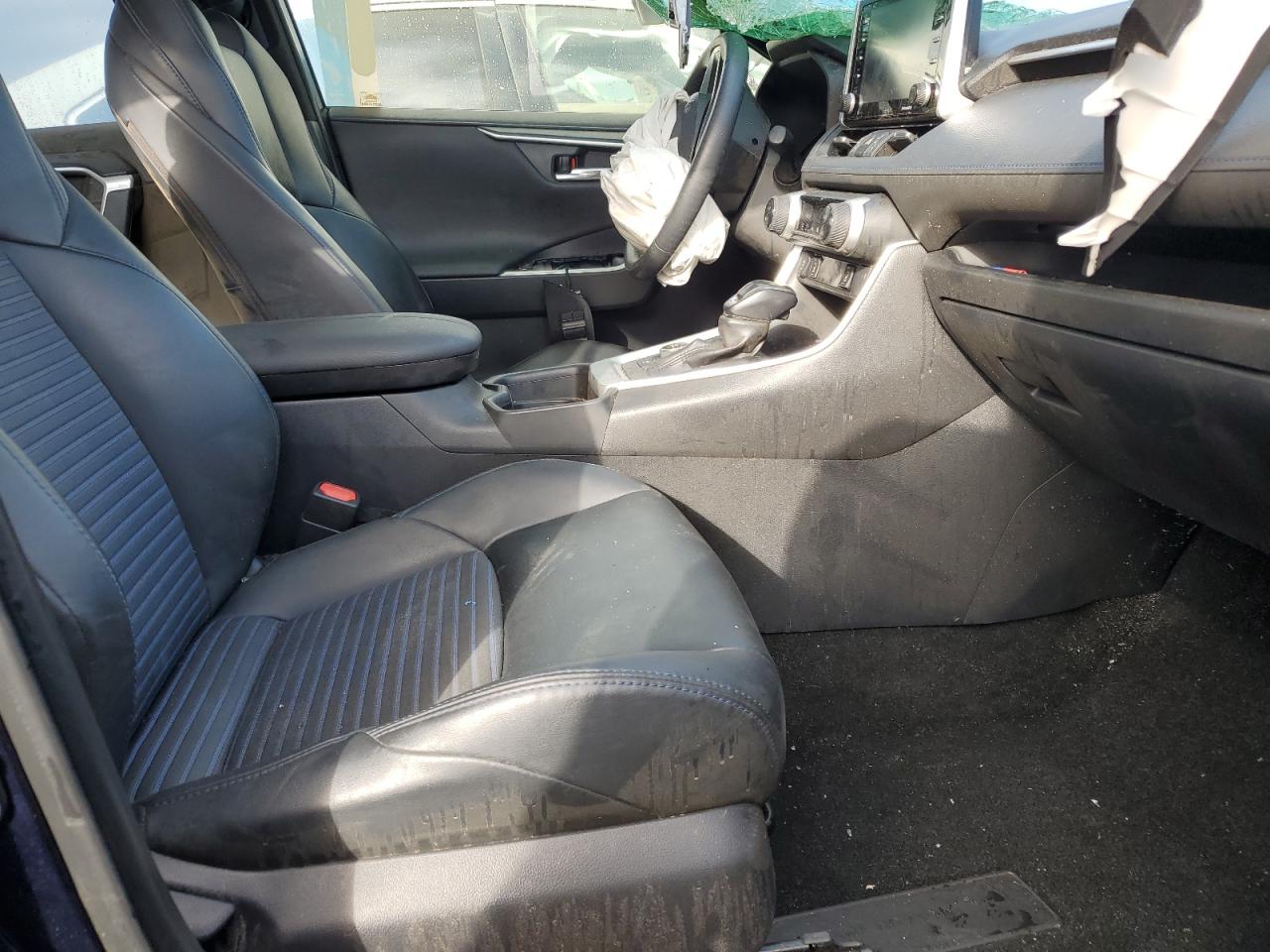 2020 Toyota Rav4 Xse VIN: JTMEWRFV6LJ032994 Lot: 81929695