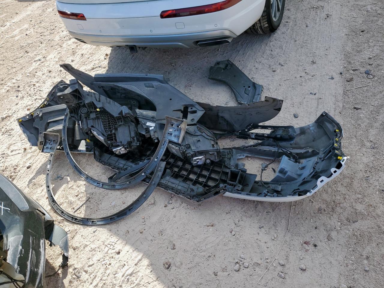 2018 Audi Q7 Premium Plus VIN: WA1LHAF7XJD005968 Lot: 85322425