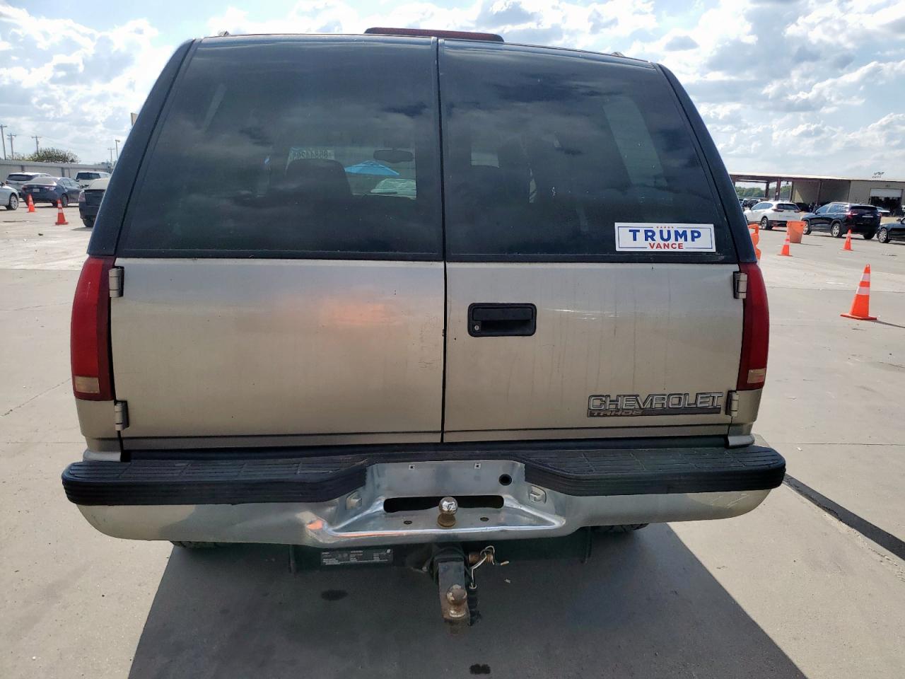 1999 Chevrolet Tahoe VIN: 1GNEK13R5XR149467 Lot: 85844295