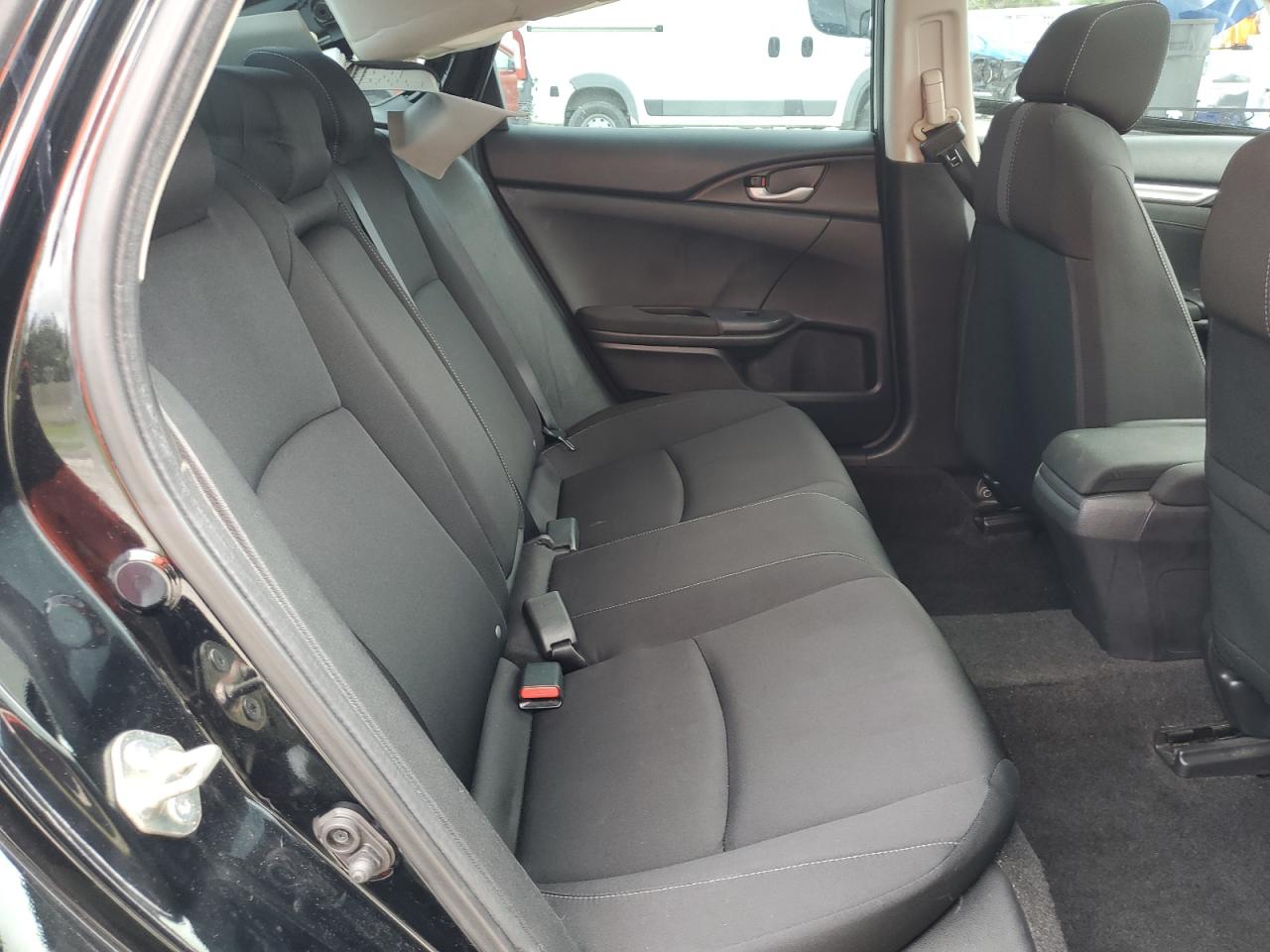 2019 Honda Civic Ex VIN: 19XFC1F3XKE018511 Lot: 81990415