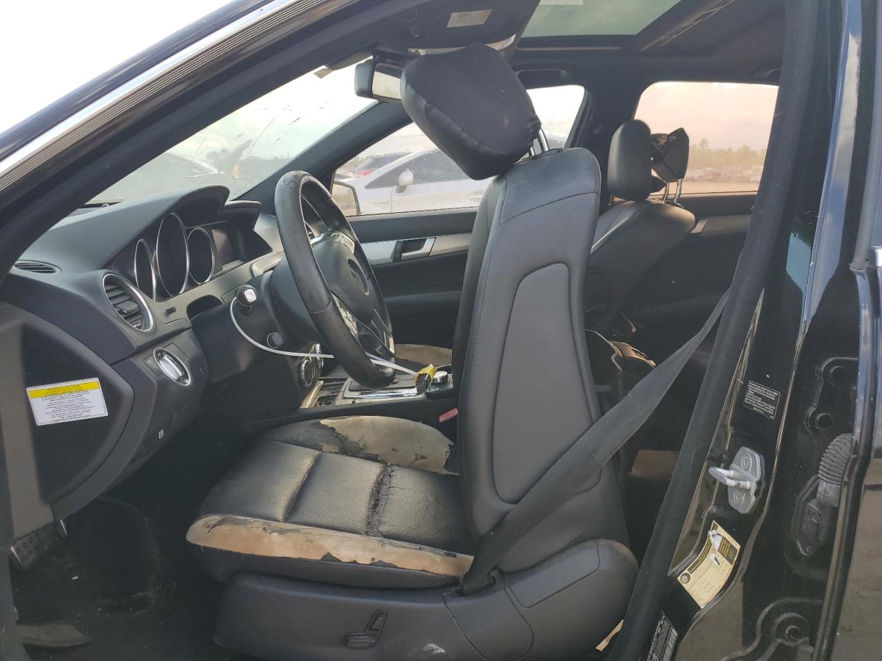 2013 Mercedes-Benz C 250 VIN: WDDGF4HB5DR243725 Lot: 82576675
