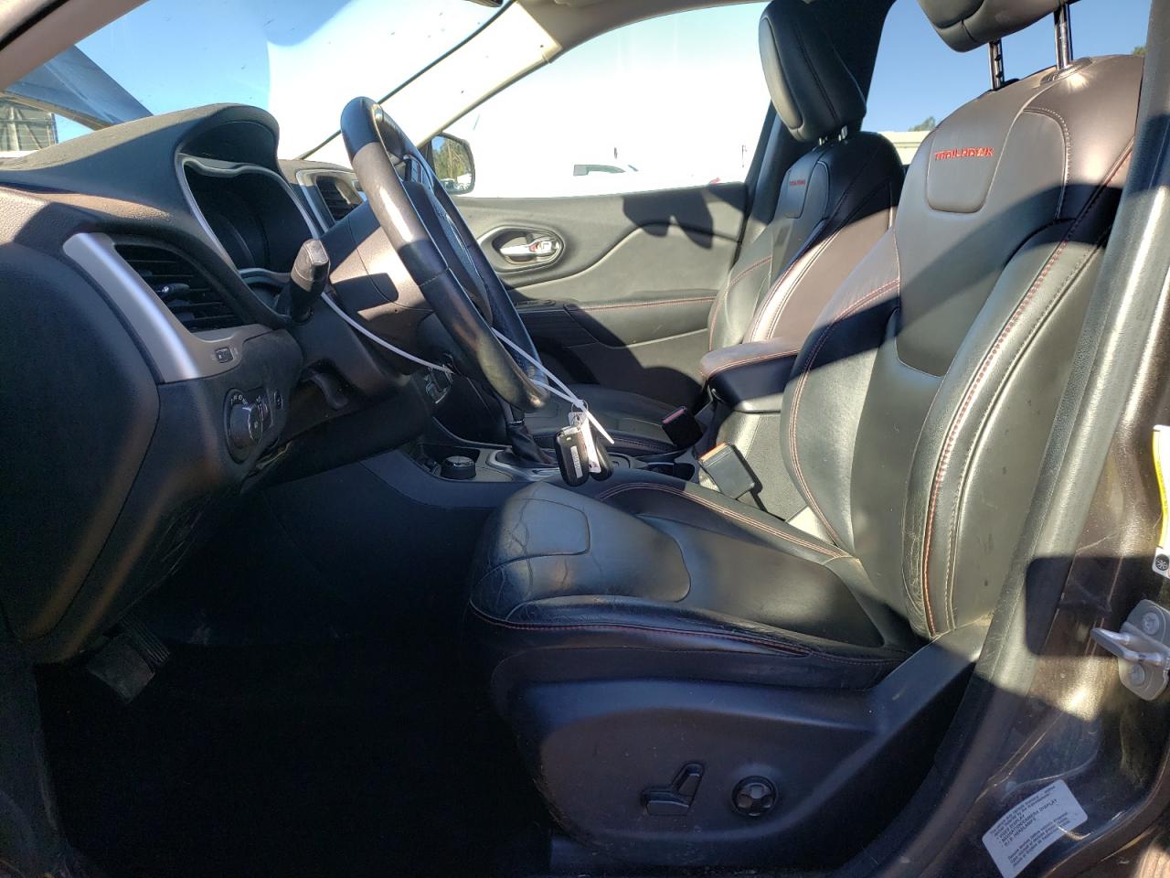 2016 Jeep Cherokee Trailhawk VIN: 1C4PJMBS3GW124403 Lot: 82365065