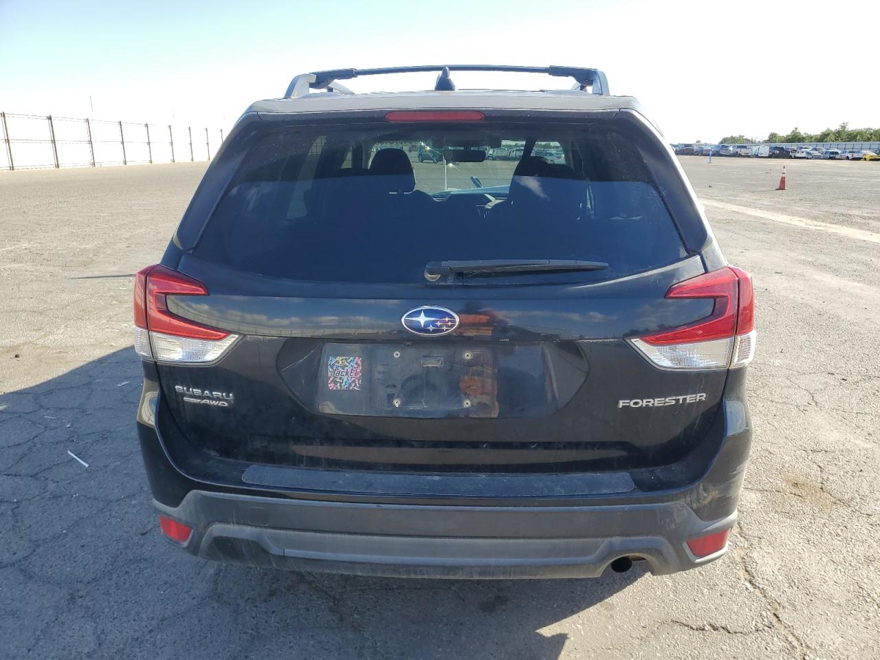 2019 Subaru Forester Premium VIN: JF2SKAGC4KH496144 Lot: 84975165