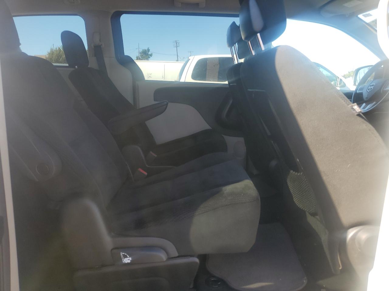 2016 Dodge Grand Caravan Se VIN: 2C4RDGBG4GR143161 Lot: 82769945