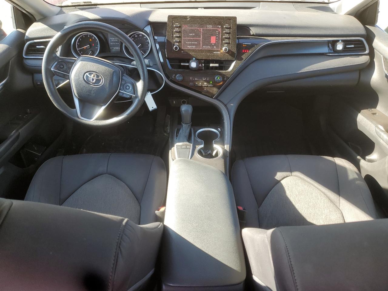 2022 Toyota Camry Le VIN: 4T1C11AK0NU620522 Lot: 85524145