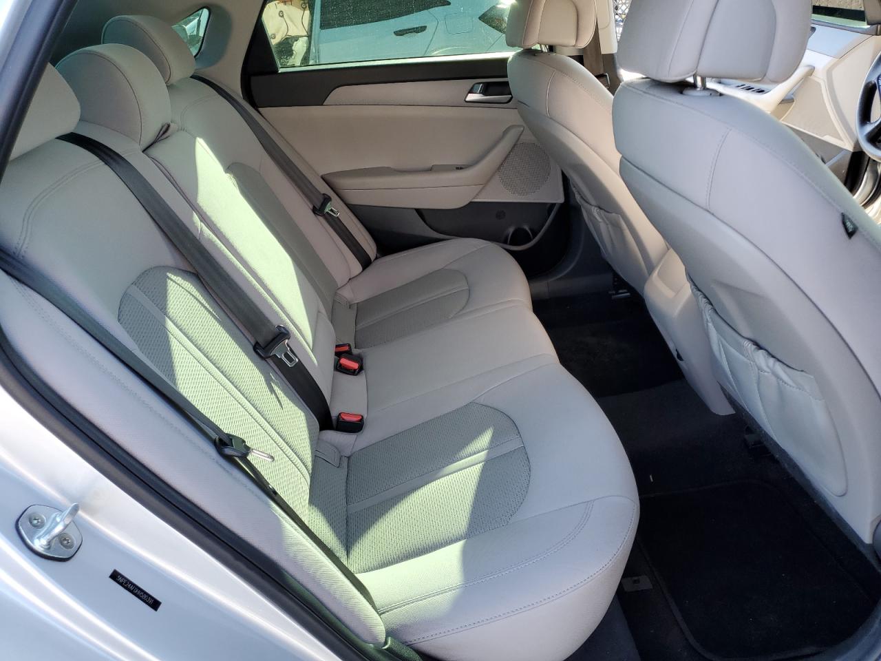 2017 Hyundai Sonata Se VIN: 5NPE24AF0HH580391 Lot: 85141345