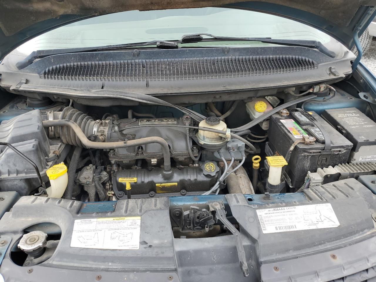2002 Dodge Caravan Se VIN: 1B4GP25332B651832 Lot: 82278555
