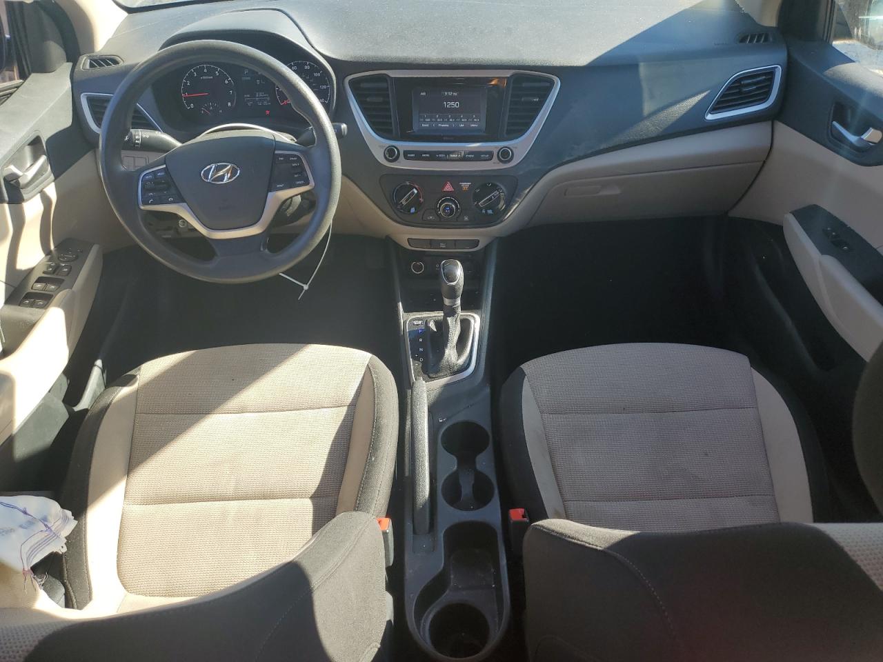 2021 Hyundai Accent Se VIN: 3KPC24A60ME132075 Lot: 84046645