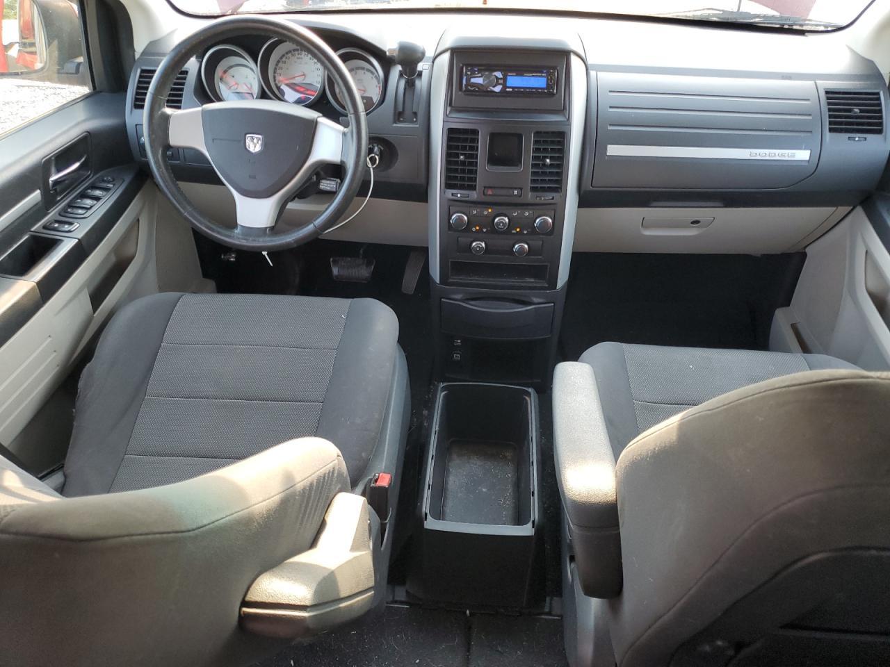 2008 Dodge Grand Caravan Sxt VIN: 2D8HN54P48R831108 Lot: 82034335