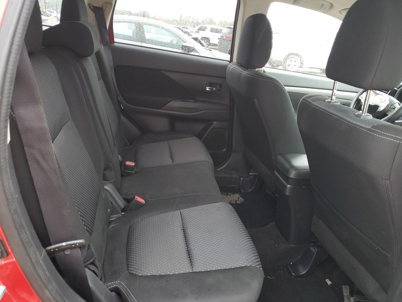 2016 Mitsubishi Outlander Se VIN: JA4AZ3A31GZ040270 Lot: 89807565