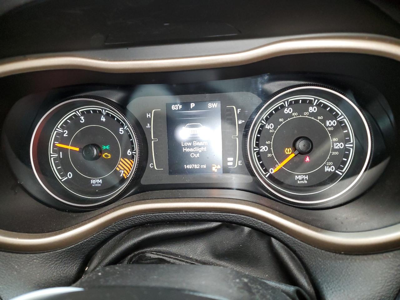 2015 Jeep Cherokee Latitude VIN: 1C4PJLCB8FW711431 Lot: 85653255