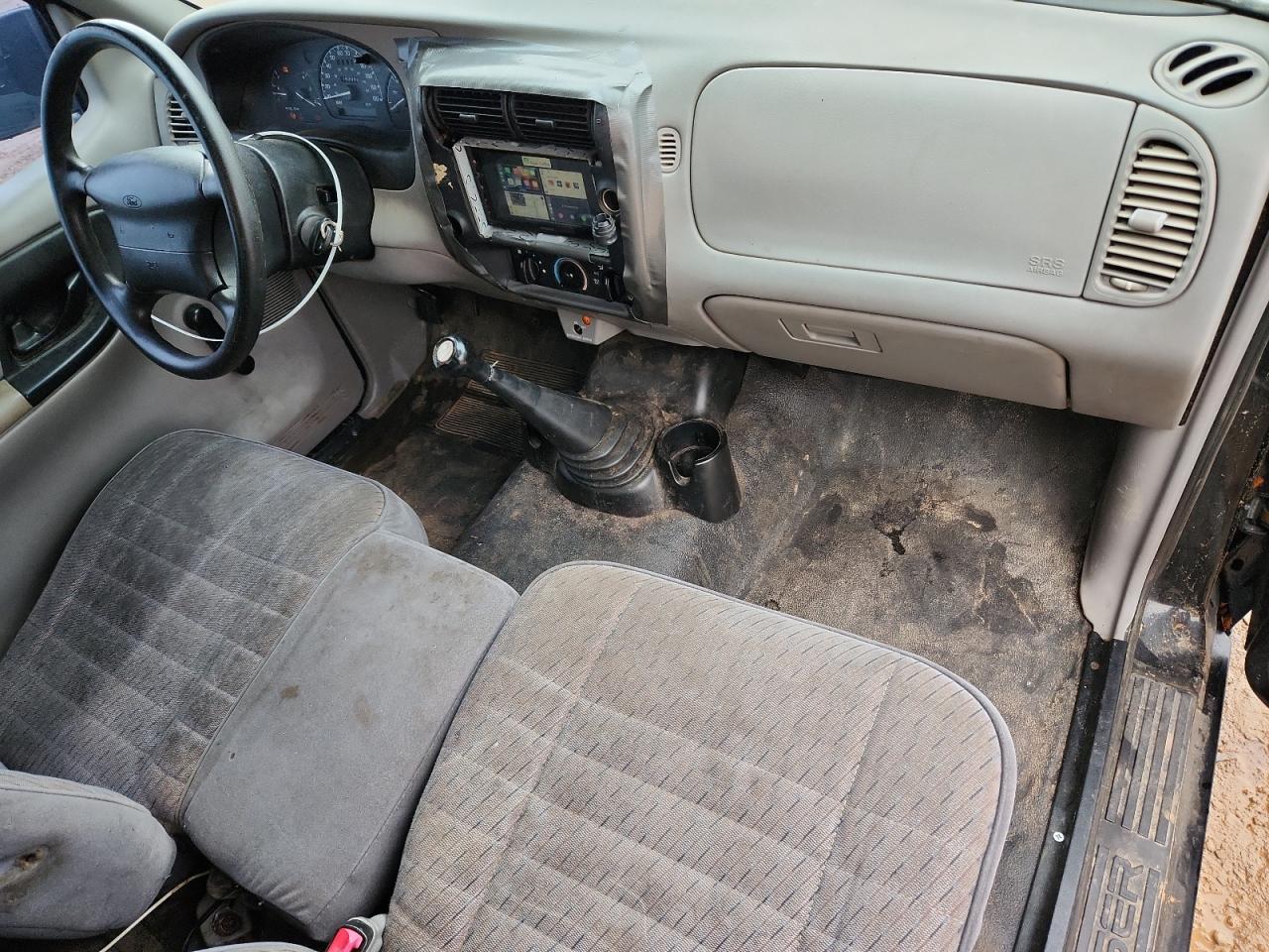 2000 Ford Ranger VIN: 1FTYR10V2YTA02112 Lot: 89857295