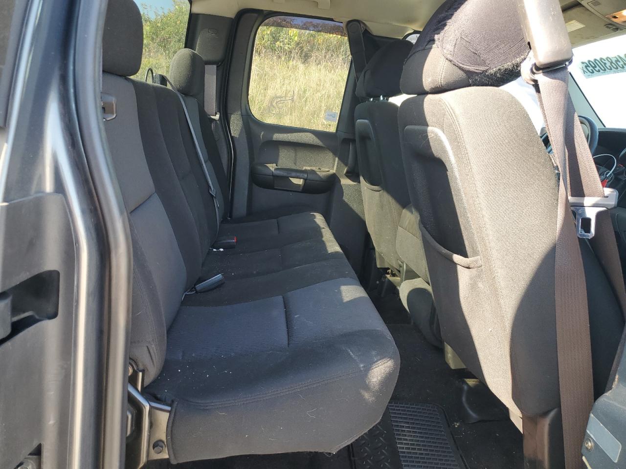 2011 Chevrolet Silverado K1500 Ls VIN: 1GCRKREA4BZ437926 Lot: 84583095