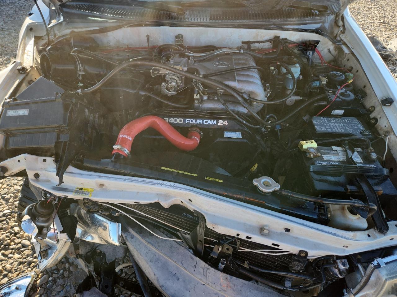 2000 Toyota Tacoma Xtracab VIN: 4TAWN72N9YZ583829 Lot: 84045475