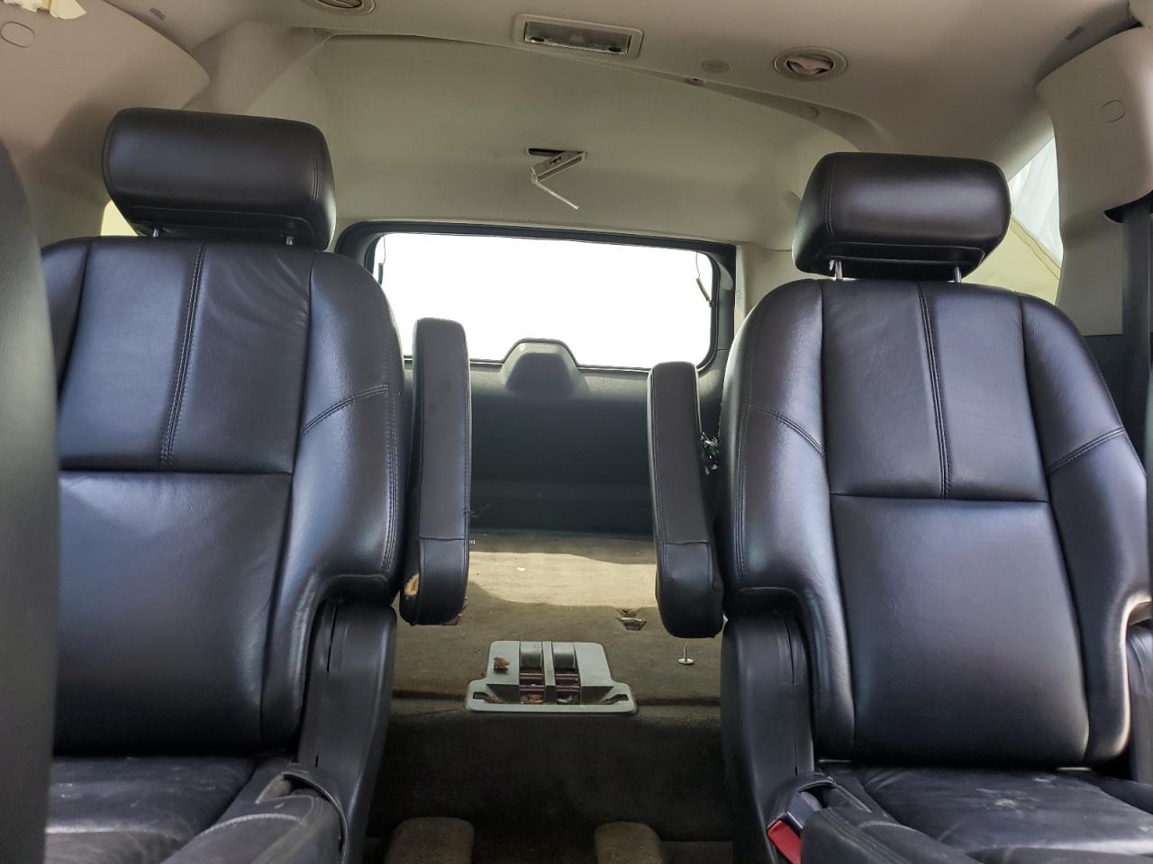 2008 Chevrolet Suburban K1500 Ls VIN: 3GNFK16348G305883 Lot: 85343485