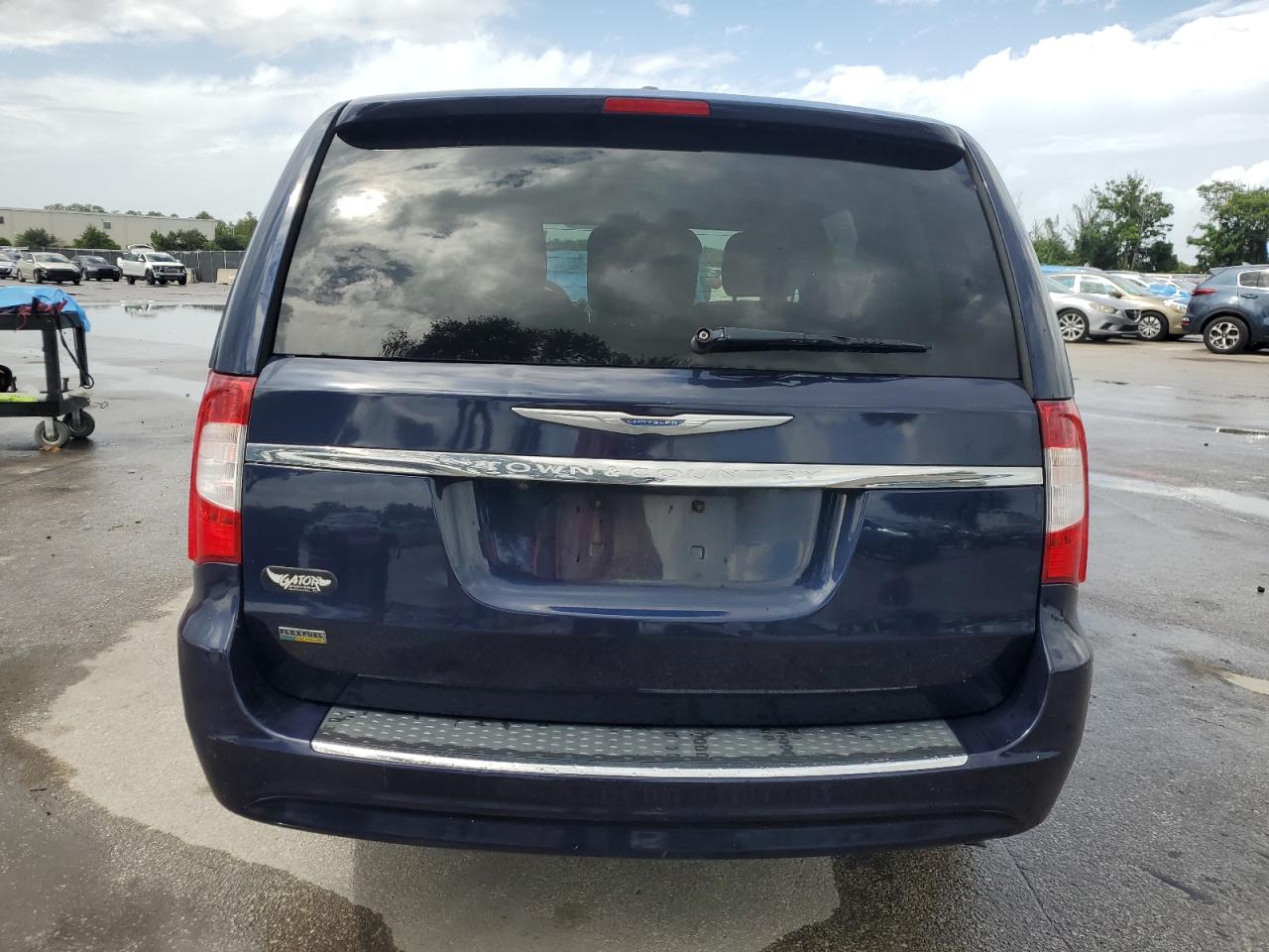 2016 Chrysler Town & Country Touring VIN: 2C4RC1BG1GR214834 Lot: 81988435