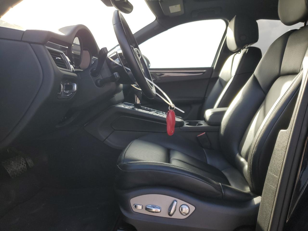 2018 Porsche Macan VIN: WP1AA2A54JLB08482 Lot: 82463755