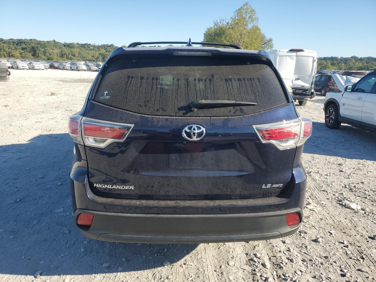 2015 Toyota Highlander Le VIN: 5TDBKRFH9FS191699 Lot: 86107525