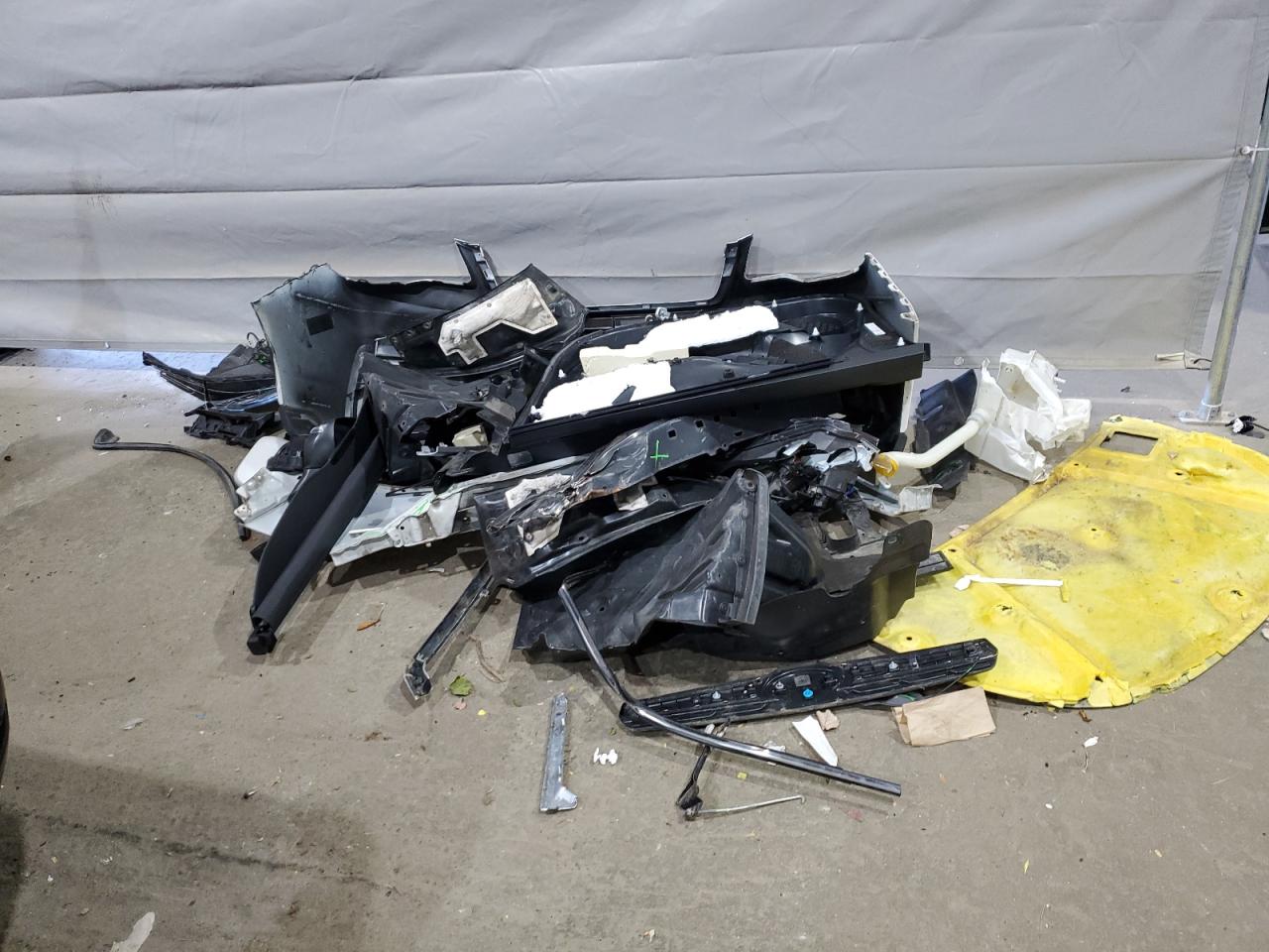 2017 Subaru Forester 2.5I Limited VIN: JF2SJARC9HH533911 Lot: 85484625