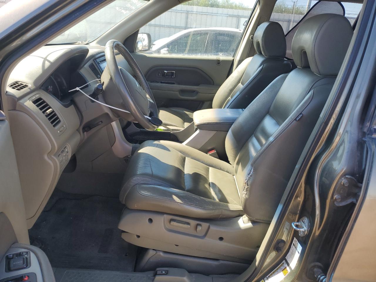 2006 Honda Pilot Ex VIN: 5FNYF28596B037944 Lot: 69522685