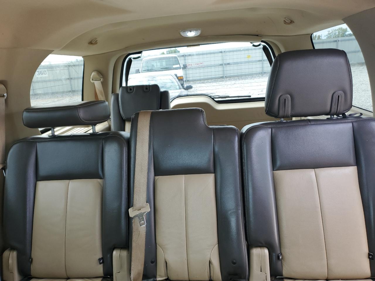 2007 Ford Expedition Eddie Bauer VIN: 1FMFU17567LA03205 Lot: 84812095