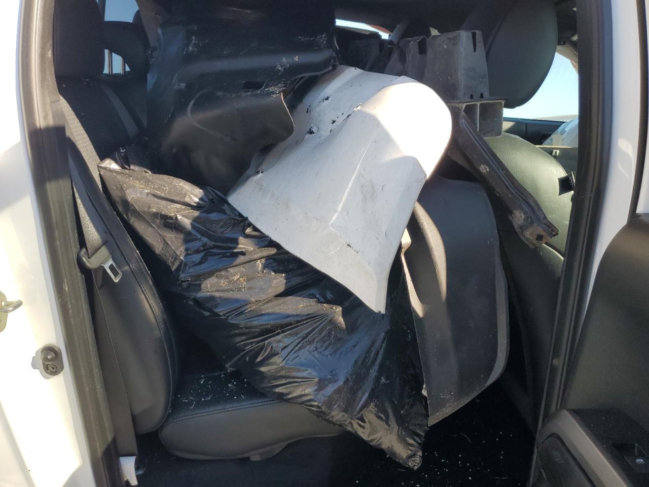 2018 Toyota Tacoma Double Cab VIN: 3TMGZ5AN2JM168734 Lot: 95725225