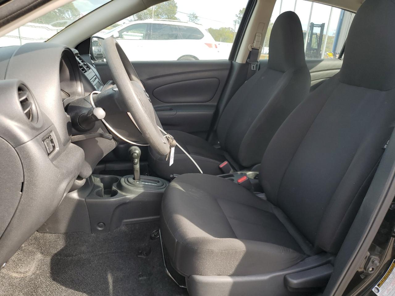 2017 Nissan Versa S VIN: 3N1CN7AP6HL848677 Lot: 85865225