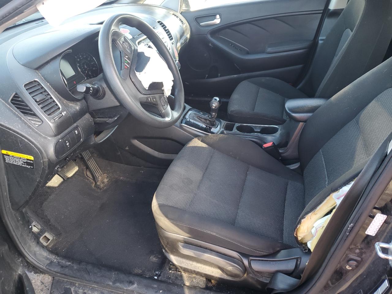 2017 Kia Forte Lx VIN: 3KPFK4A70HE070074 Lot: 90922935