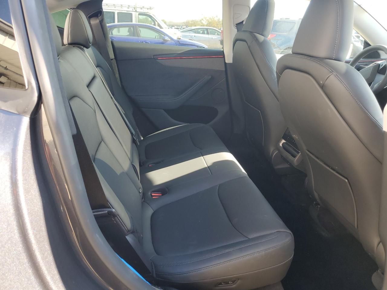 2026 Tesla Model Y VIN: 7SAYGDEE1TA384581 Lot: 86311645