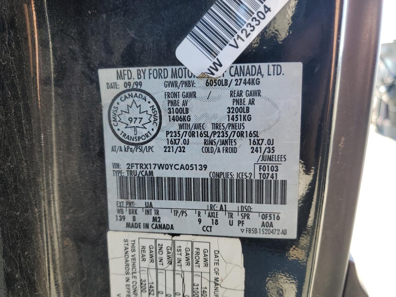 2000 Ford F150 VIN: 2FTRX17W0YCA05139 Lot: 82220045