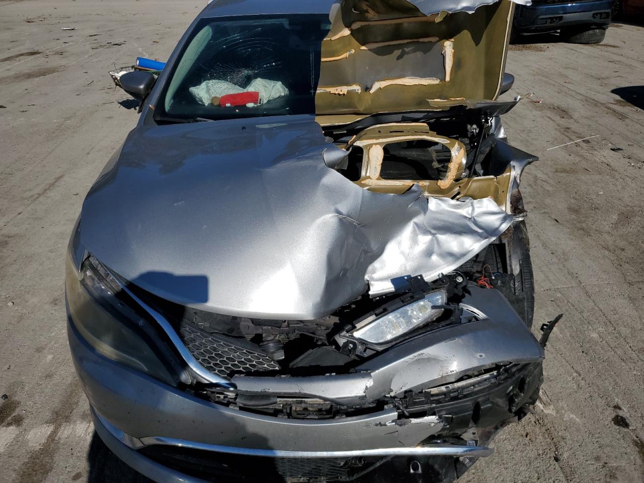 2015 Chrysler 200 C VIN: 1C3CCCCB4FN567153 Lot: 90307945