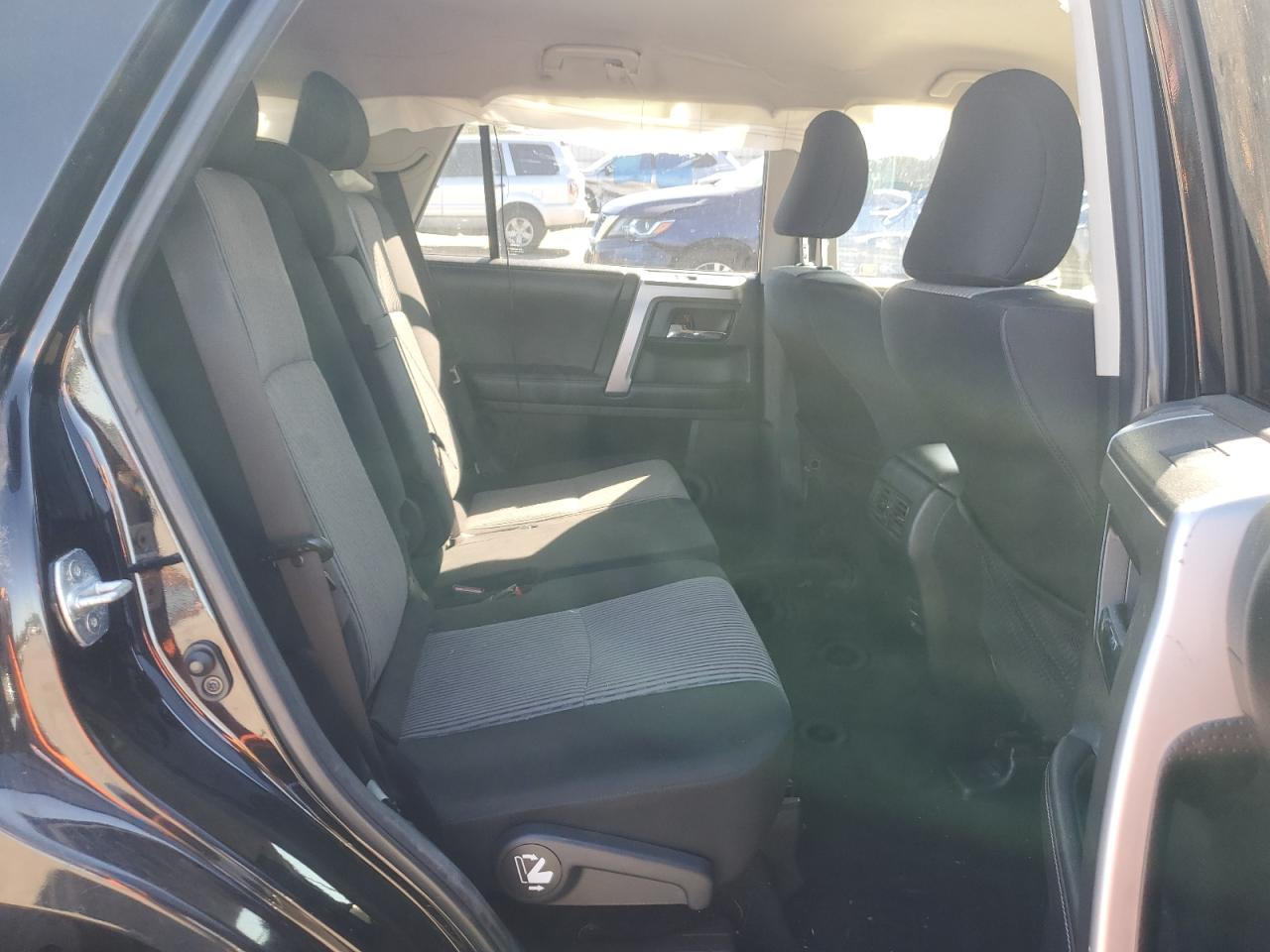 2016 Toyota 4Runner Sr5/Sr5 Premium VIN: JTEBU5JR7G5319086 Lot: 86134565