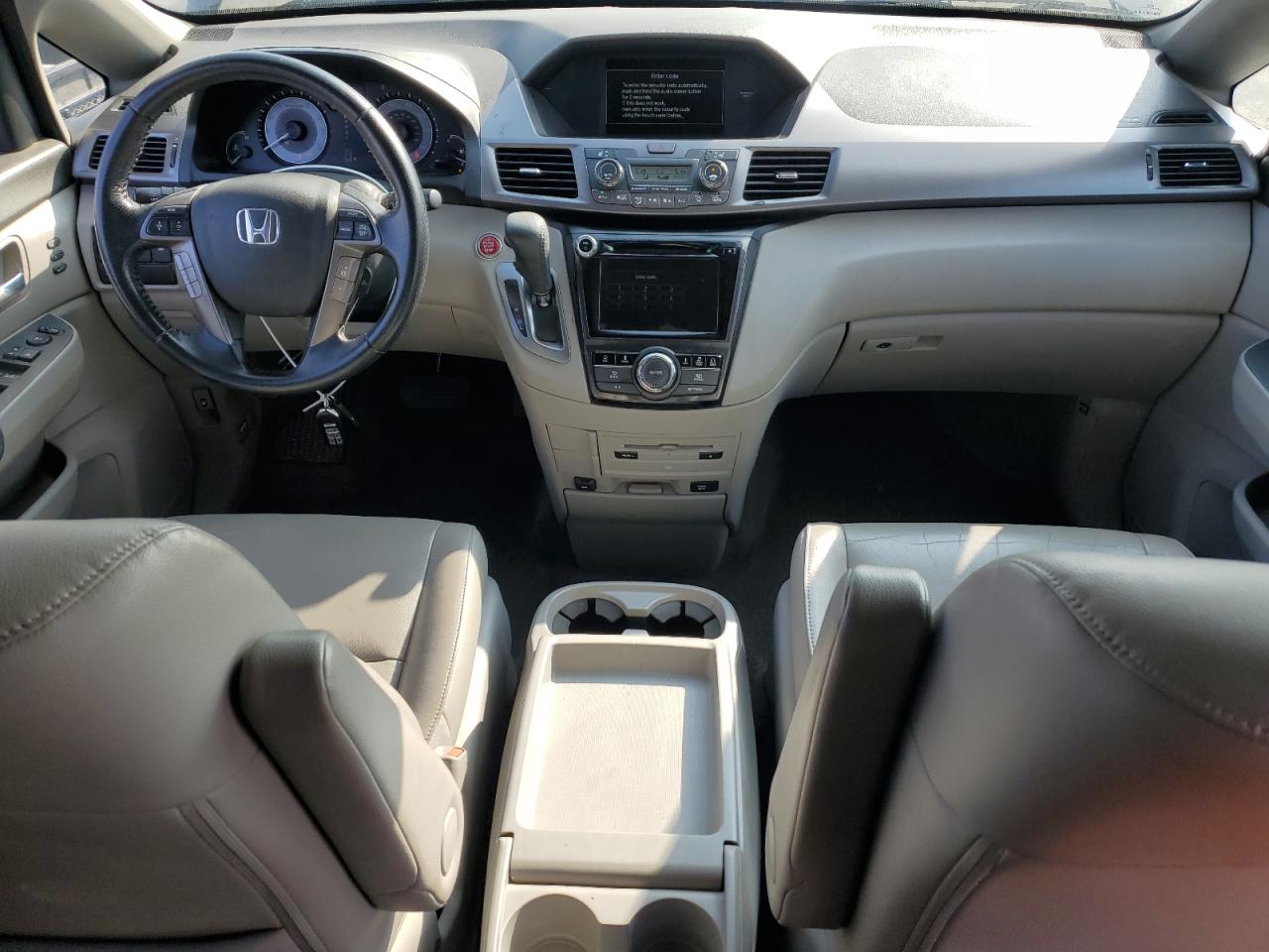 2015 Honda Odyssey Touring VIN: 5FNRL5H98FB072802 Lot: 87123835