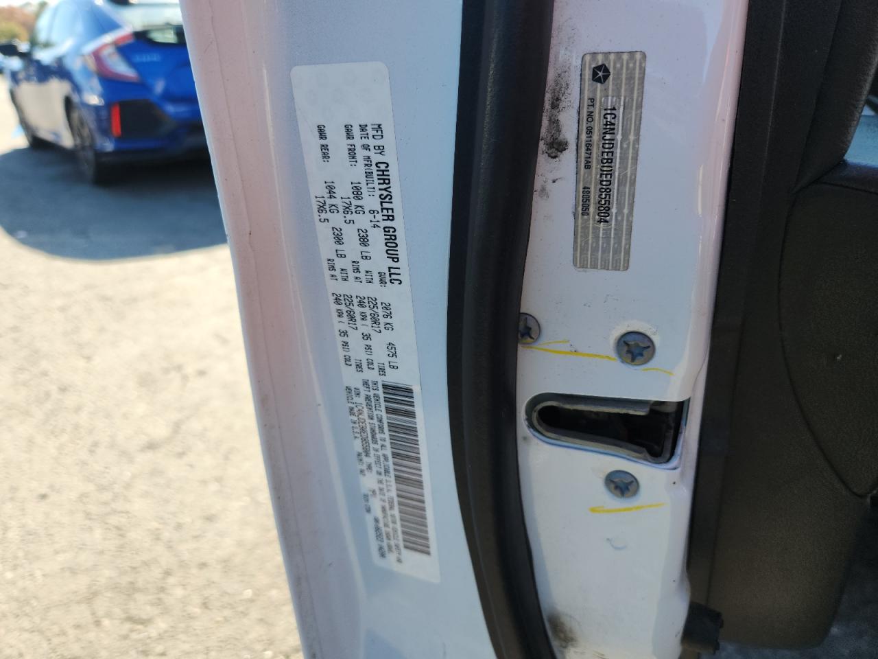 2014 Jeep Compass Latitude VIN: 1C4NJDEB0ED855804 Lot: 87201805