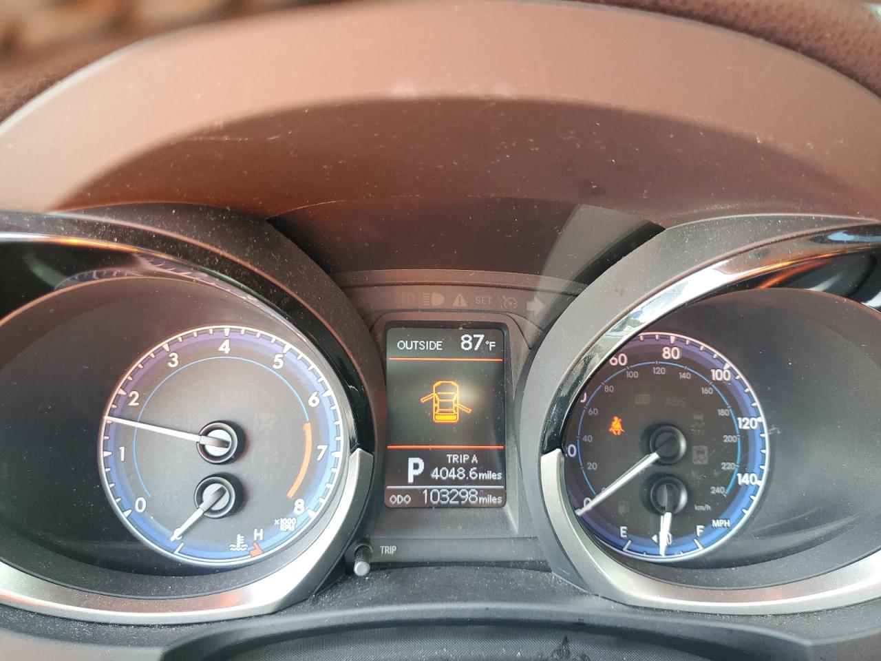 2015 Toyota Corolla L VIN: 2T1BURHE2FC325233 Lot: 82251785