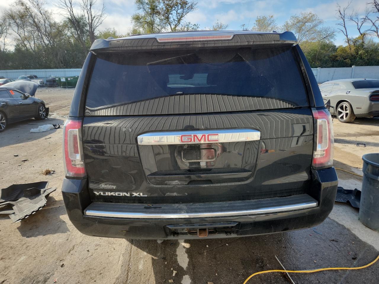 2019 GMC Yukon Xl Denali VIN: 1GKS2HKJ8KR100650 Lot: 86258465