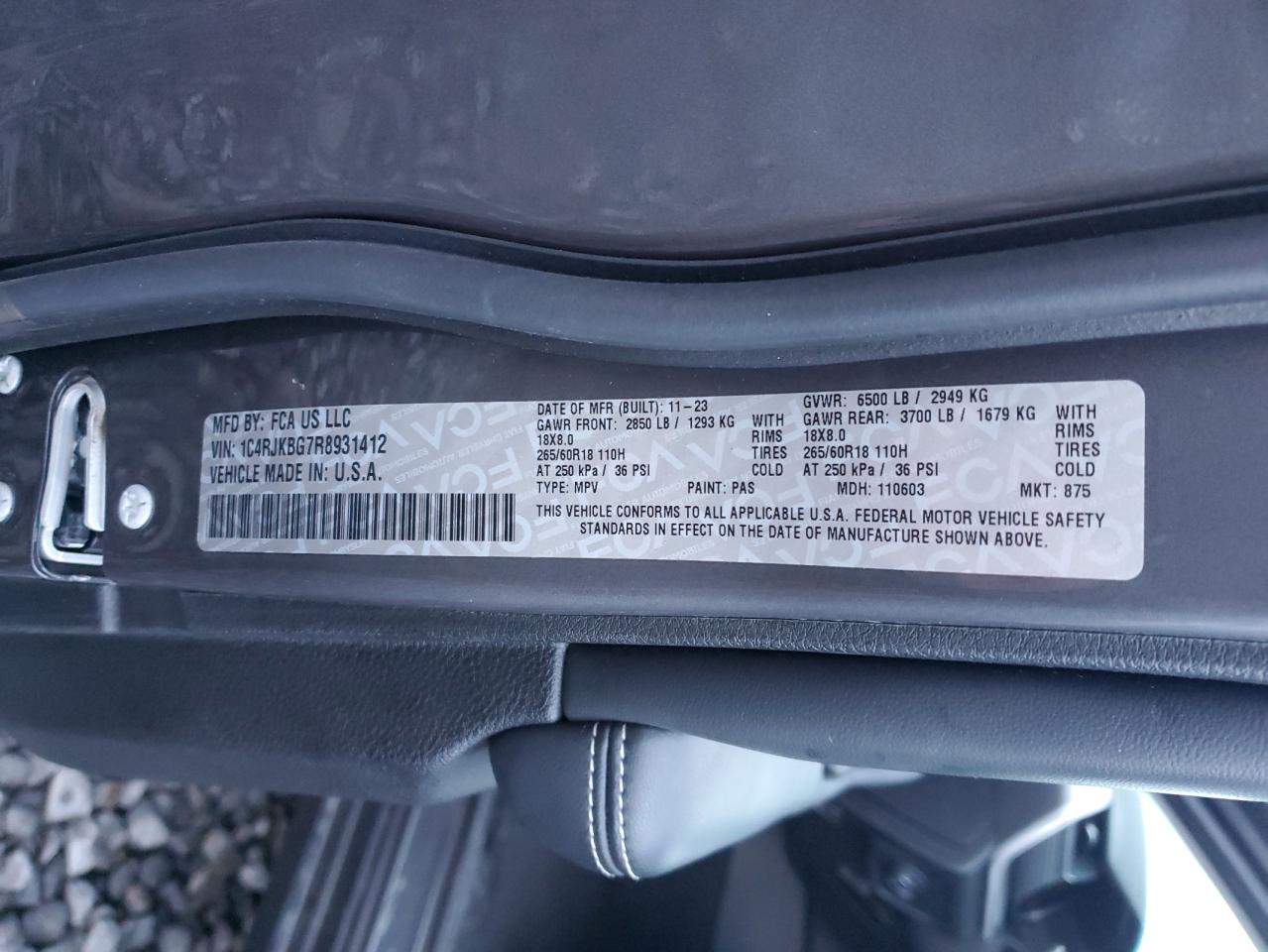 2024 Jeep Grand Cherokee L Limited VIN: 1C4RJKBG7R8931412 Lot: 84738235