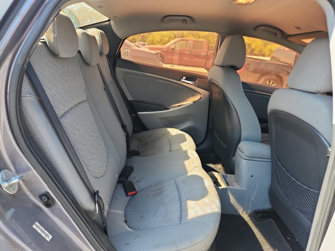 2014 Hyundai Accent Gls VIN: KMHCU4AE8EU624837 Lot: 85711535