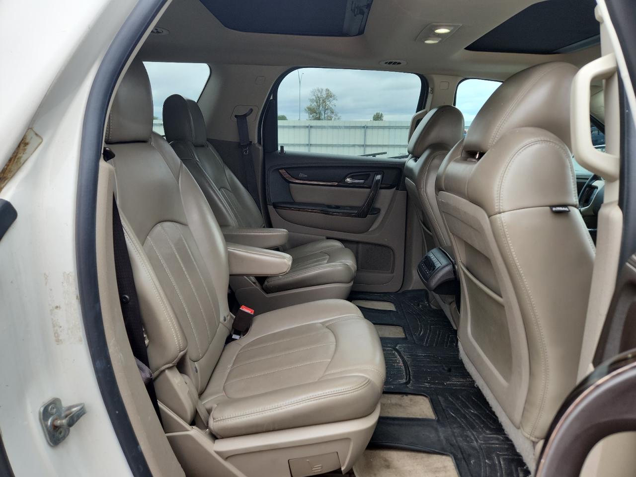 2014 GMC Acadia Denali VIN: 1GKKRTKD1EJ119052 Lot: 85861335