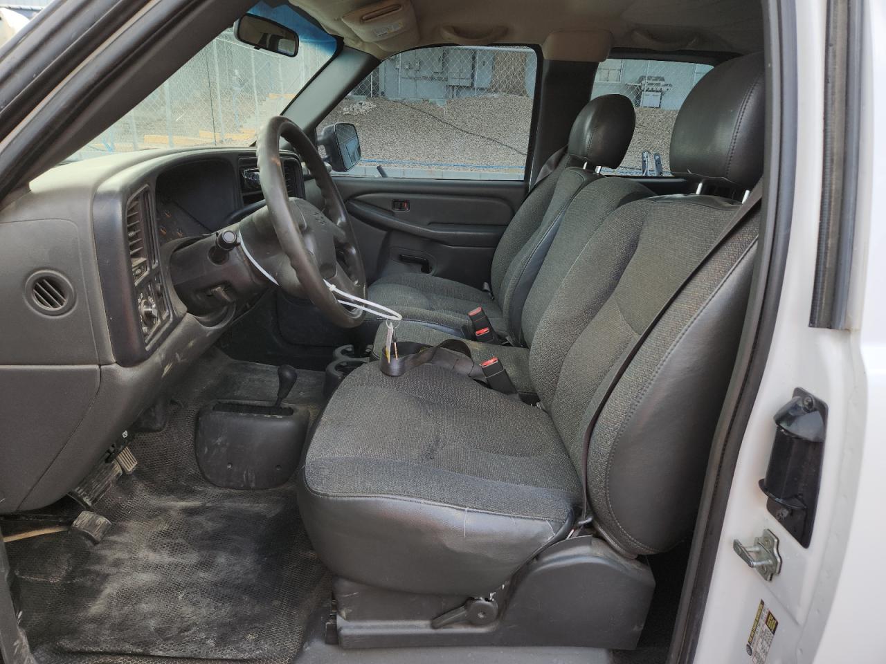 2004 Chevrolet Silverado K2500 Heavy Duty VIN: 1GCHK29U24E395189 Lot: 85279365