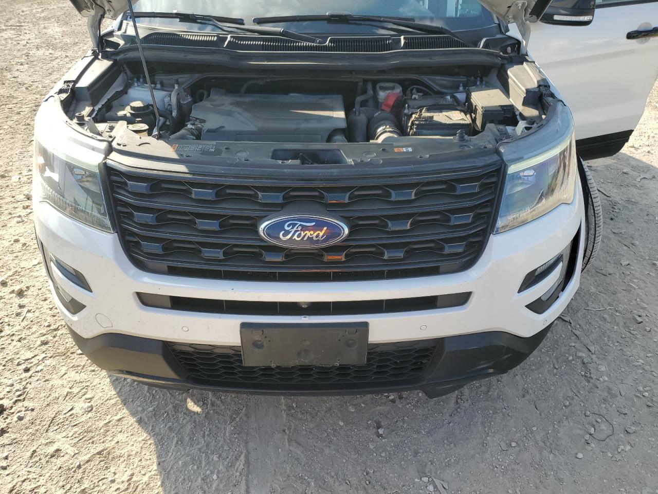 2016 Ford Explorer Sport VIN: 1FM5K8GTXGGC33640 Lot: 85168195