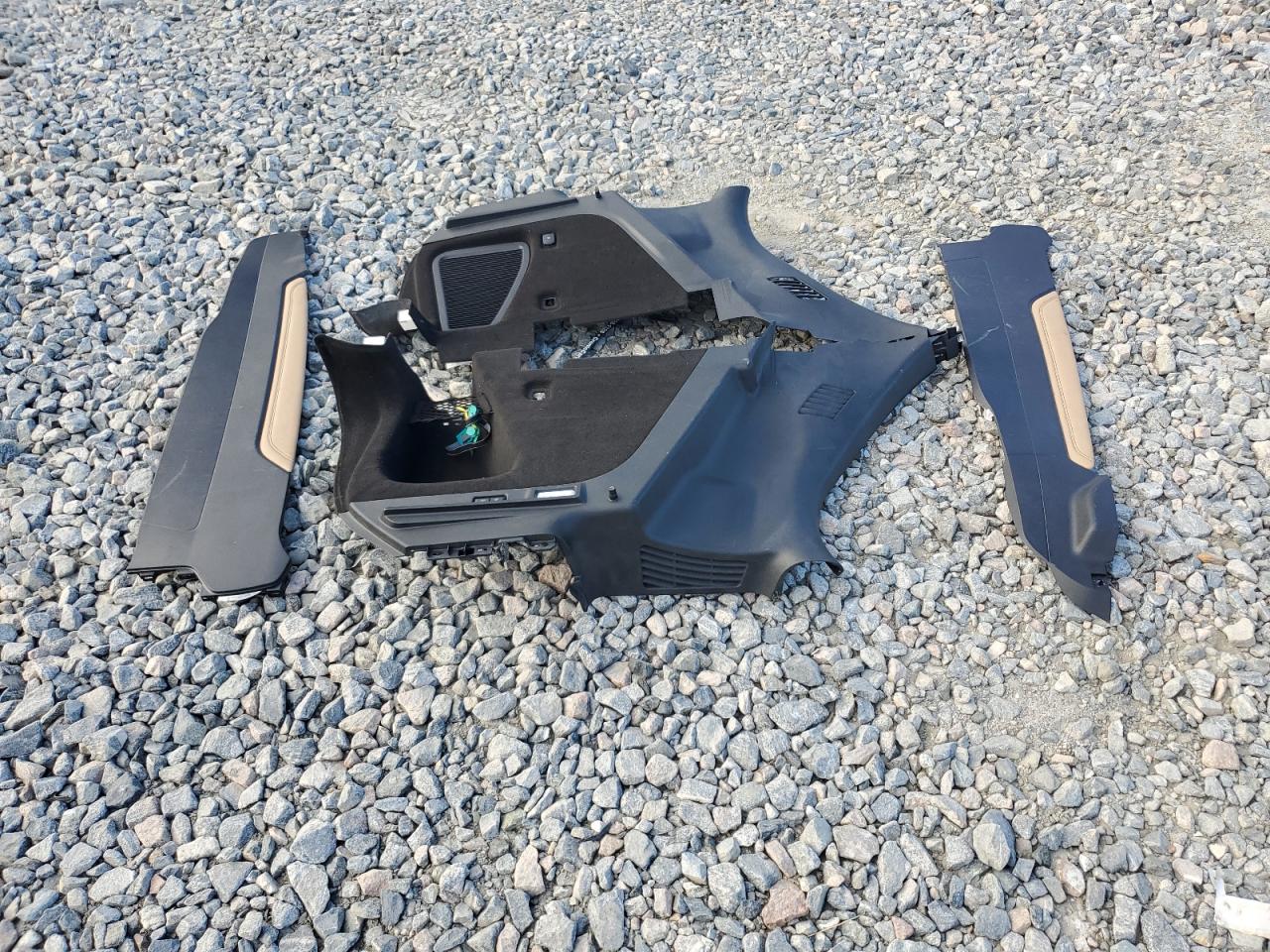 2020 Lincoln Corsair Reserve VIN: 5LMCJ2C96LUL02320 Lot: 84255915