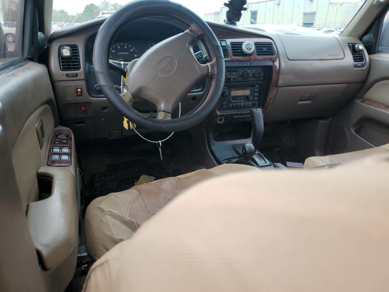 1998 Toyota 4Runner Limited VIN: JT3HN87R0W9009913 Lot: 82394915