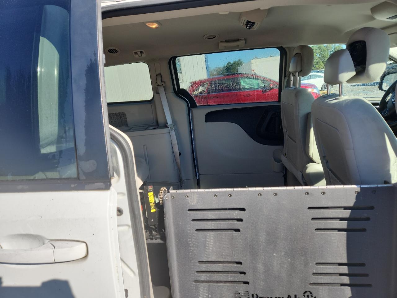 2016 Dodge Grand Caravan Sxt VIN: 2C4RDGCG1GR170672 Lot: 90730215