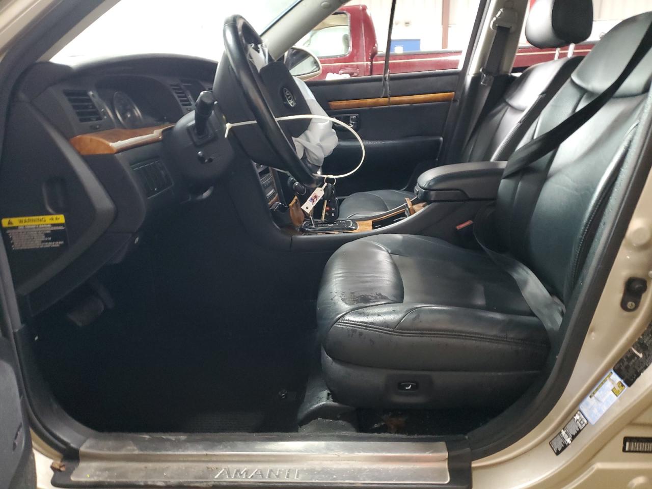 2005 Kia Amanti VIN: KNALD124155074378 Lot: 85290475